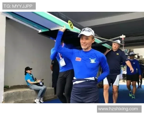 足球球星联名限量款签字笔彰显运动精神与收藏价值